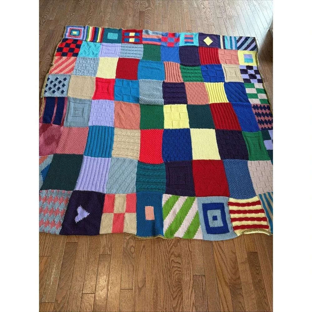 HANDMADE CROCHET GRANNY SQUARE AFGHAN/ THROW 74